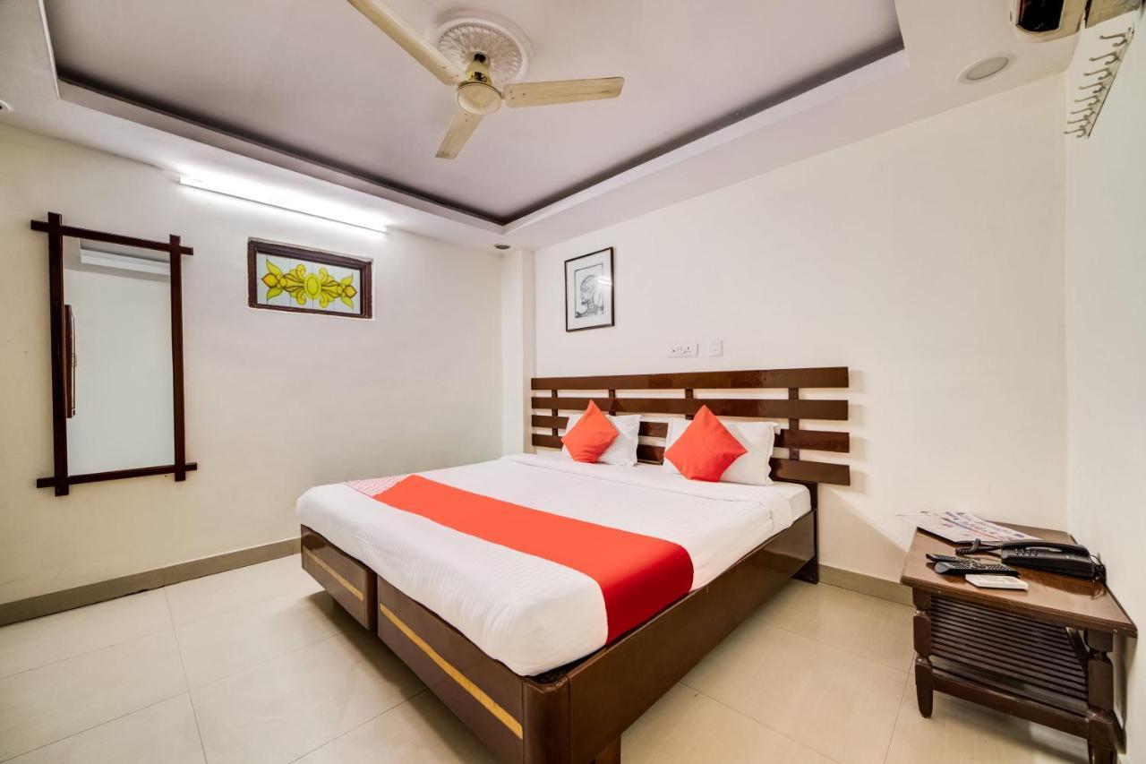 Oyo 33504 Hotel Ananda Inn Хайдарабад Экстерьер фото