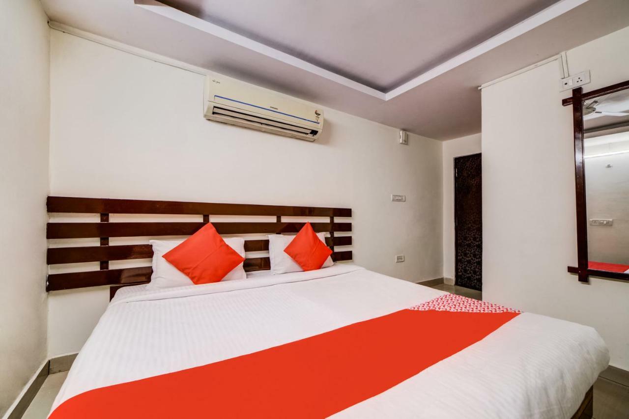 Oyo 33504 Hotel Ananda Inn Хайдарабад Экстерьер фото