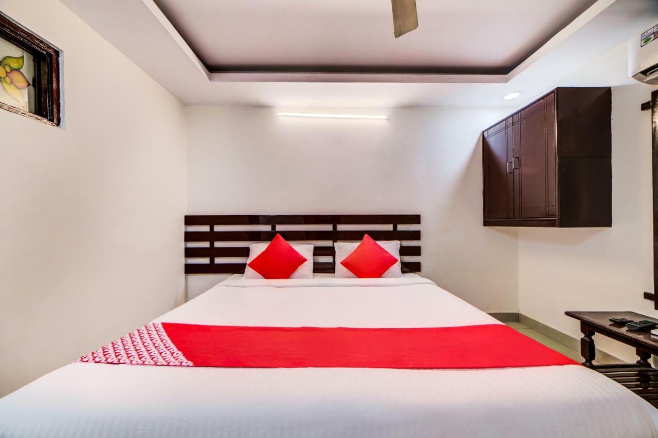 Oyo 33504 Hotel Ananda Inn Хайдарабад Экстерьер фото