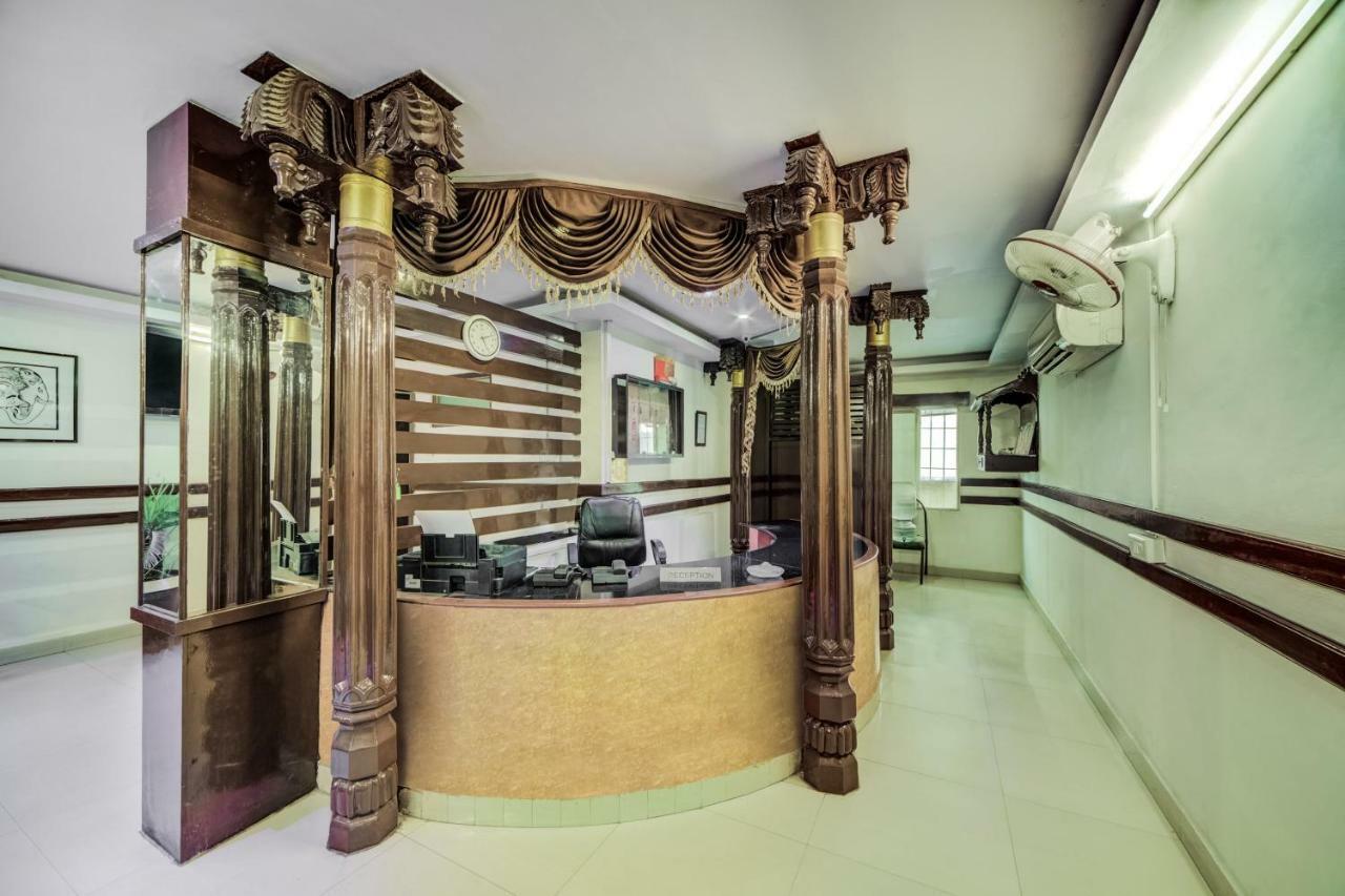 Oyo 33504 Hotel Ananda Inn Хайдарабад Экстерьер фото