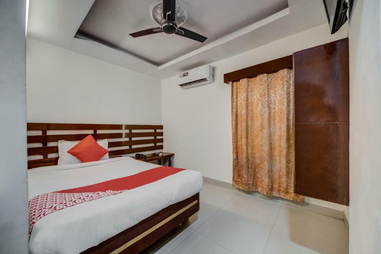 Oyo 33504 Hotel Ananda Inn Хайдарабад Экстерьер фото